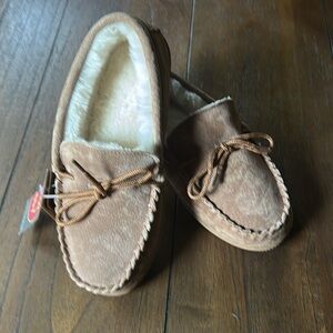 NWT LAMO Suede with Faux Fur Moccasin Slippers